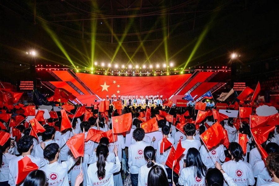 国内联络部主任谢力